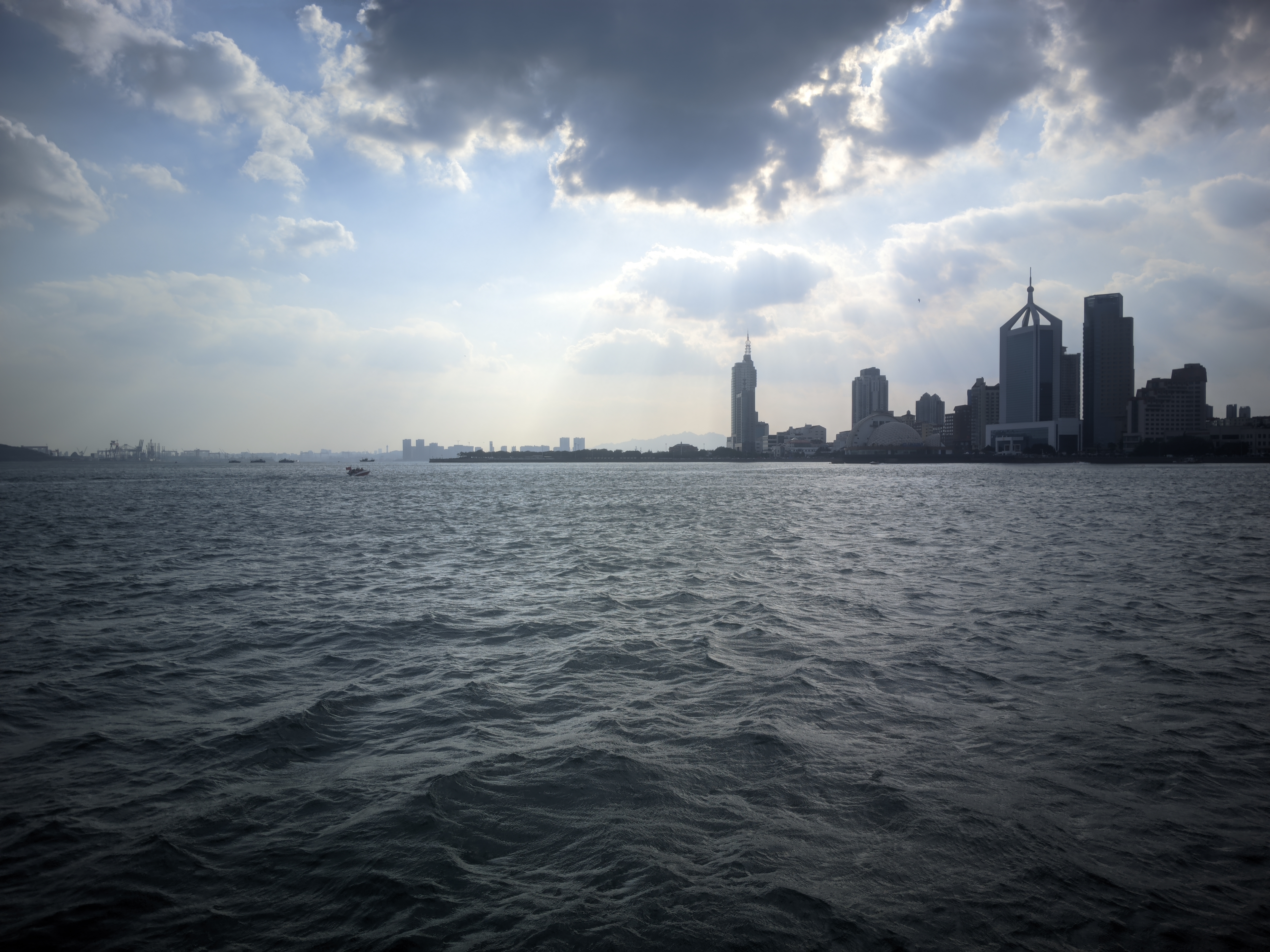 人生是旷野，不是轨道